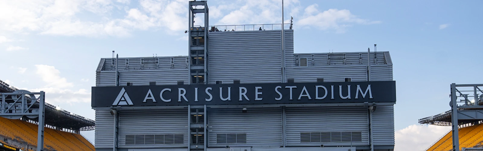 Pittsburgh Getaway: Discover the Best Hotels Closest to Acrisure Stadium