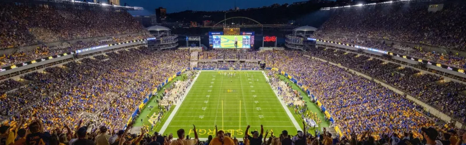 Top Hotels Close to Acrisure Stadium: Best Choices for Steelers Fans