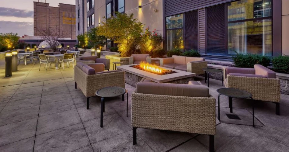 Game Day Ready: Hotels Just Minutes from Acrisure Stadium