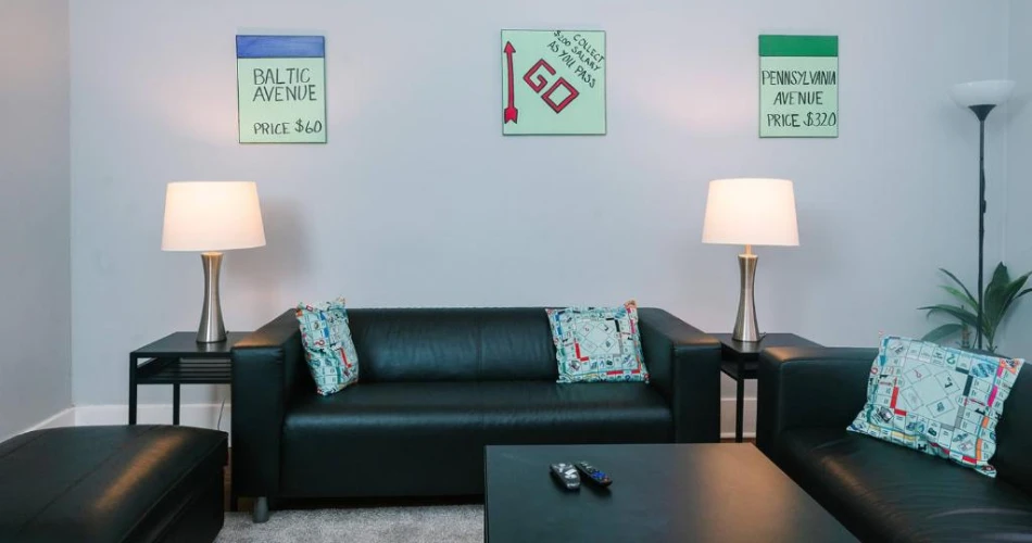 Game Day Ready: Hotels Just Minutes from Acrisure Stadium