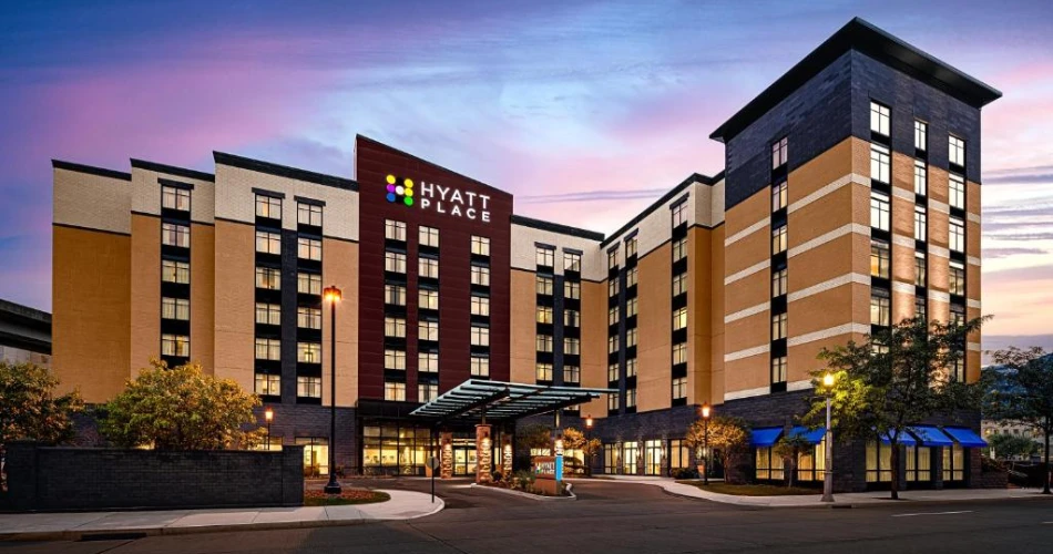 Hotels Within Walking Distance of Acrisure Stadium: Convenience and Comfort