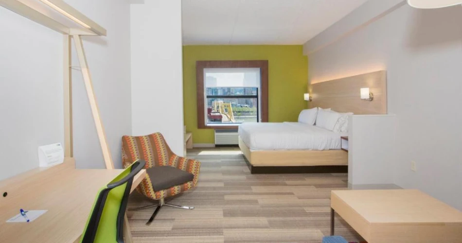 Hotels Within Walking Distance of Acrisure Stadium: Convenience and Comfort