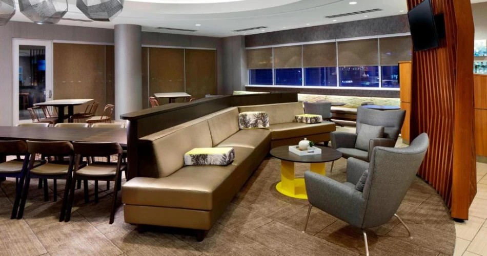 Hotels Within Walking Distance of Acrisure Stadium: Convenience and Comfort