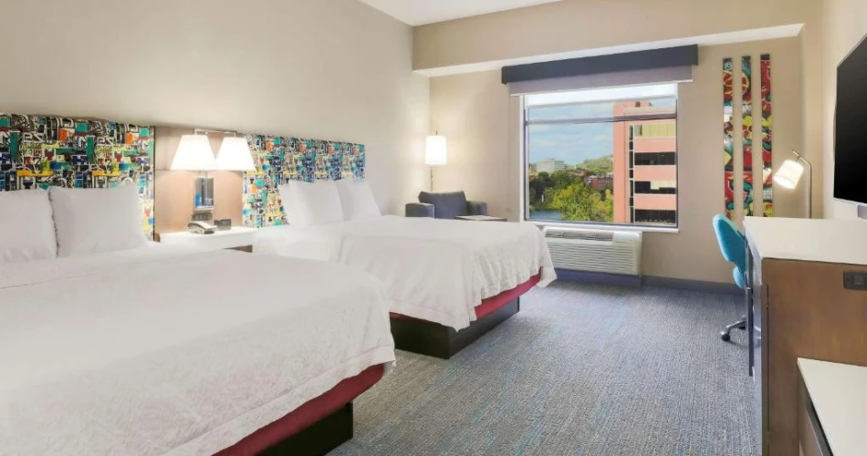 Hotels Within Walking Distance of Acrisure Stadium: Convenience and Comfort
